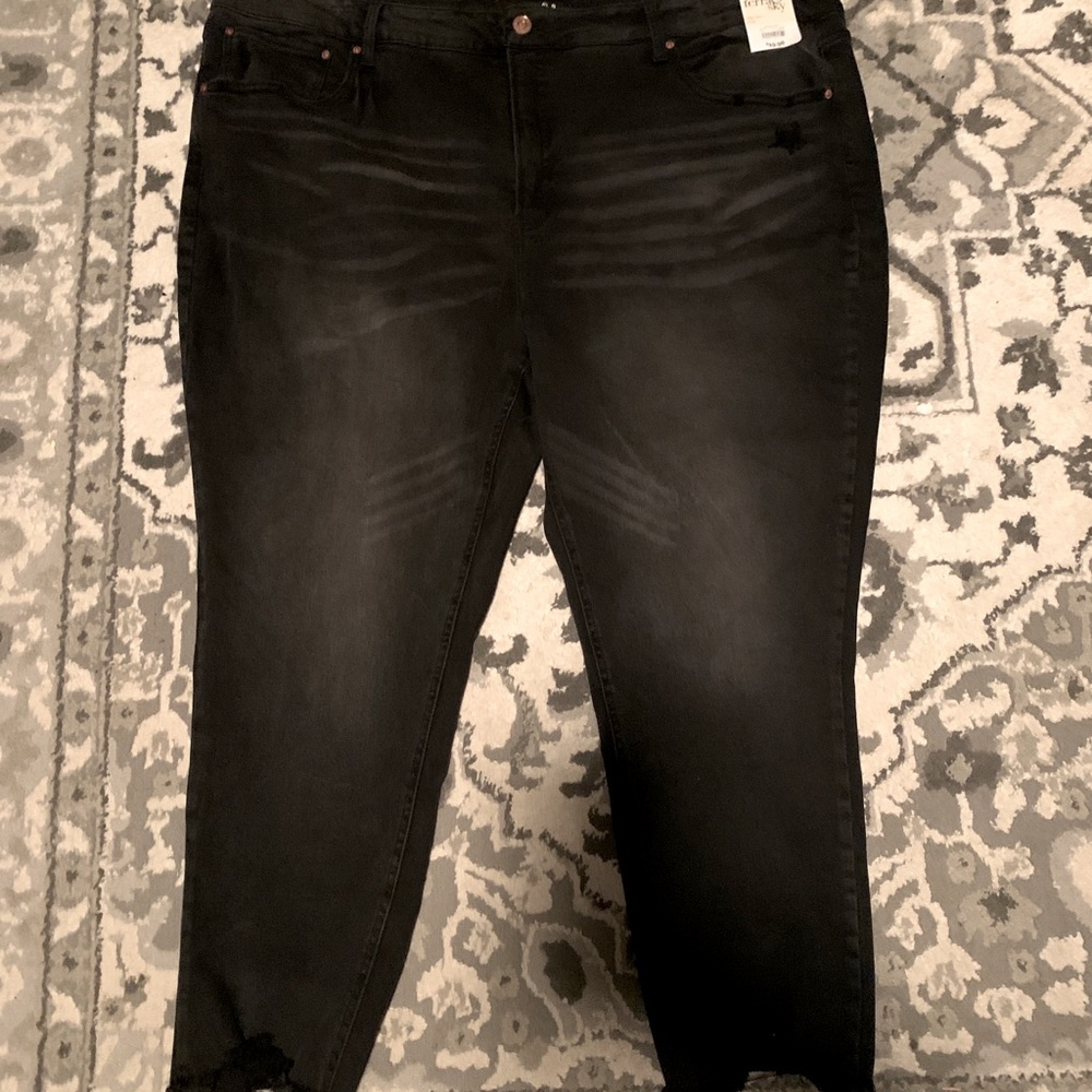 Terra & Sky High Rise Crop jeans